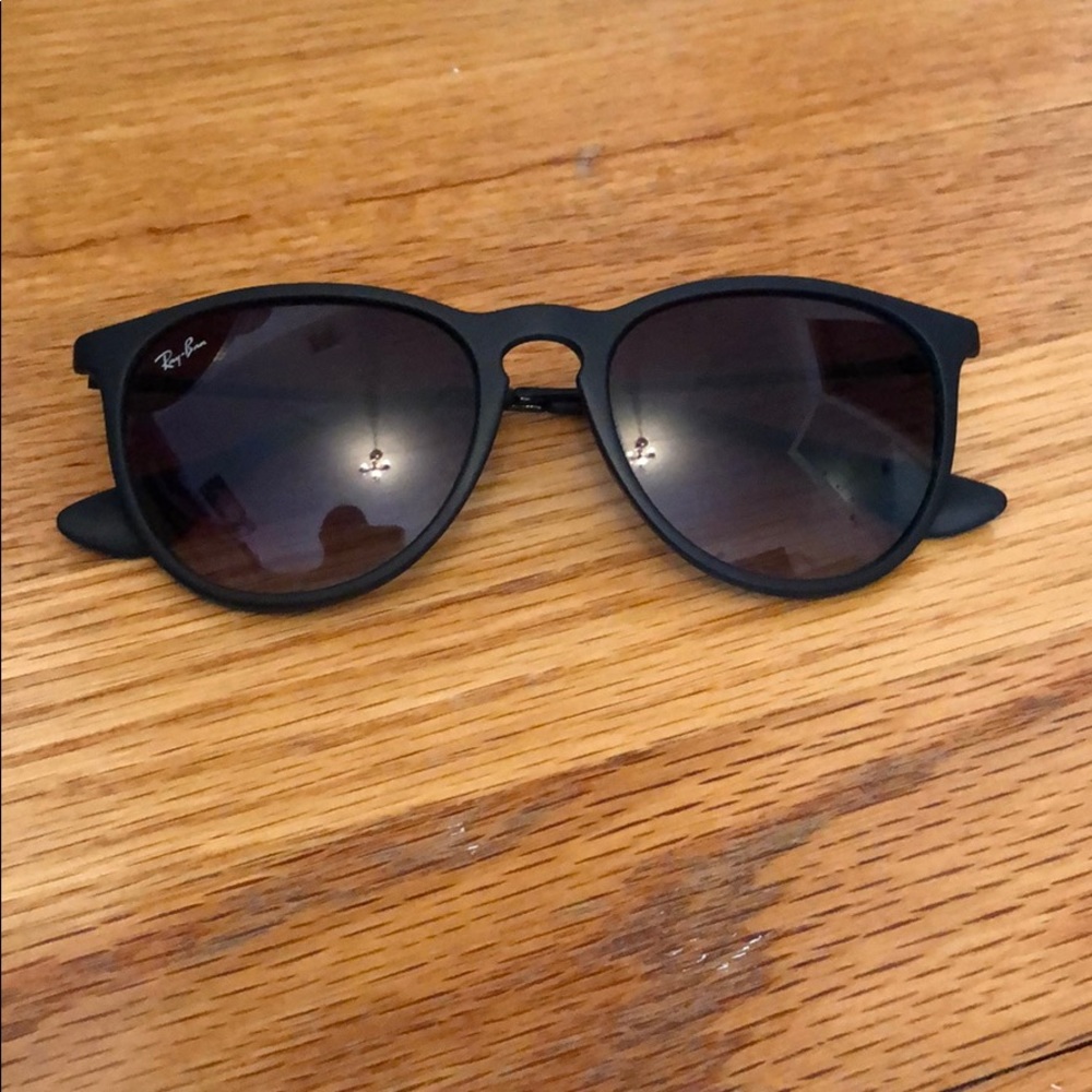 Ray-Ban BLACK ERIKA AUTHENTIC